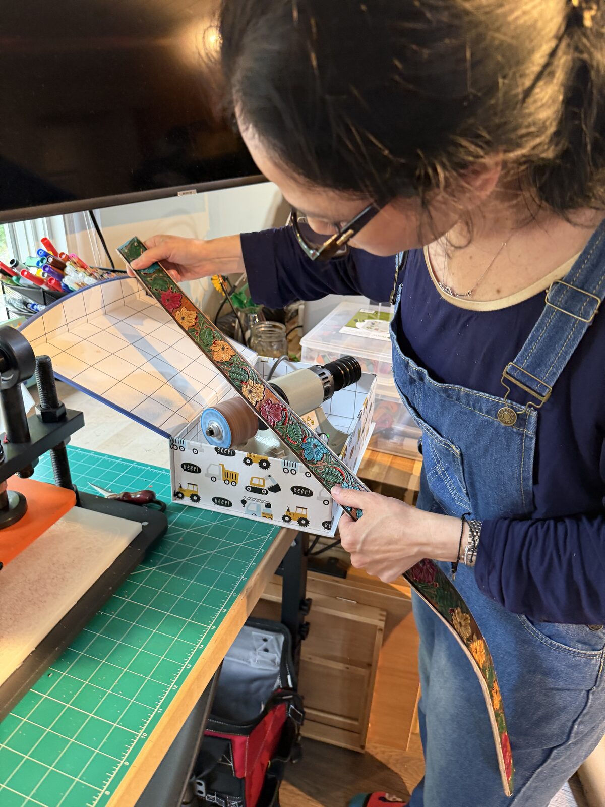 Desiree stamping leather