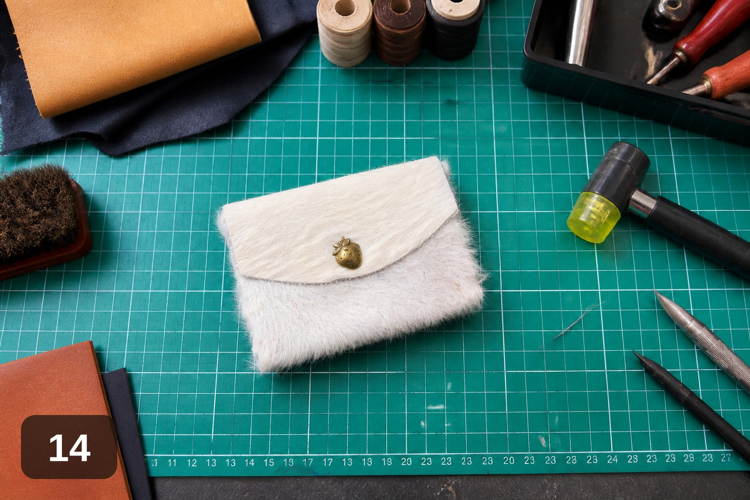 Woven Side Wallet - Handmade Leather Card & Cash Case