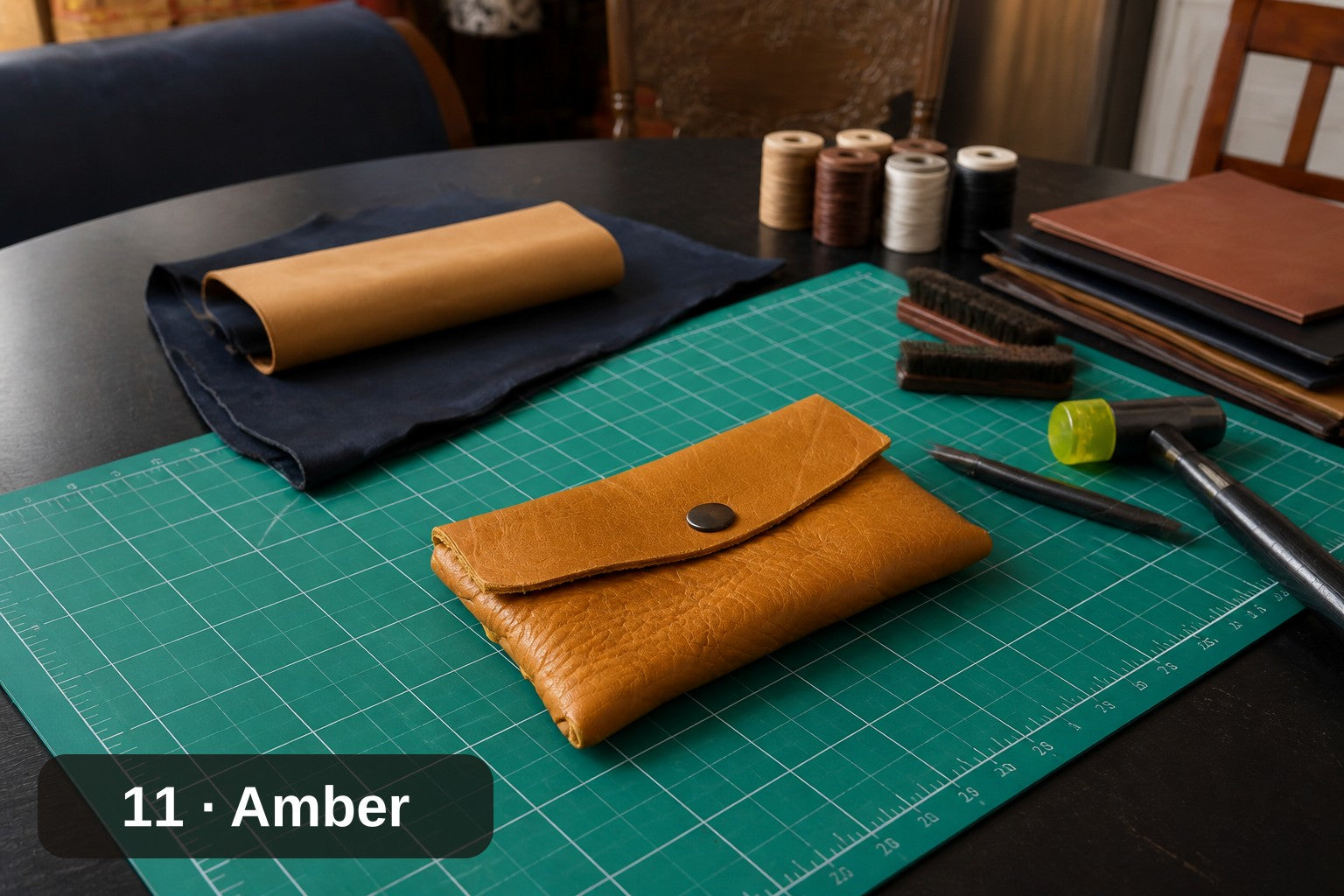 Billetera Lateral Tejida - Estuche de Cuero Hecho a Mano para Tarjetas y Efectivo