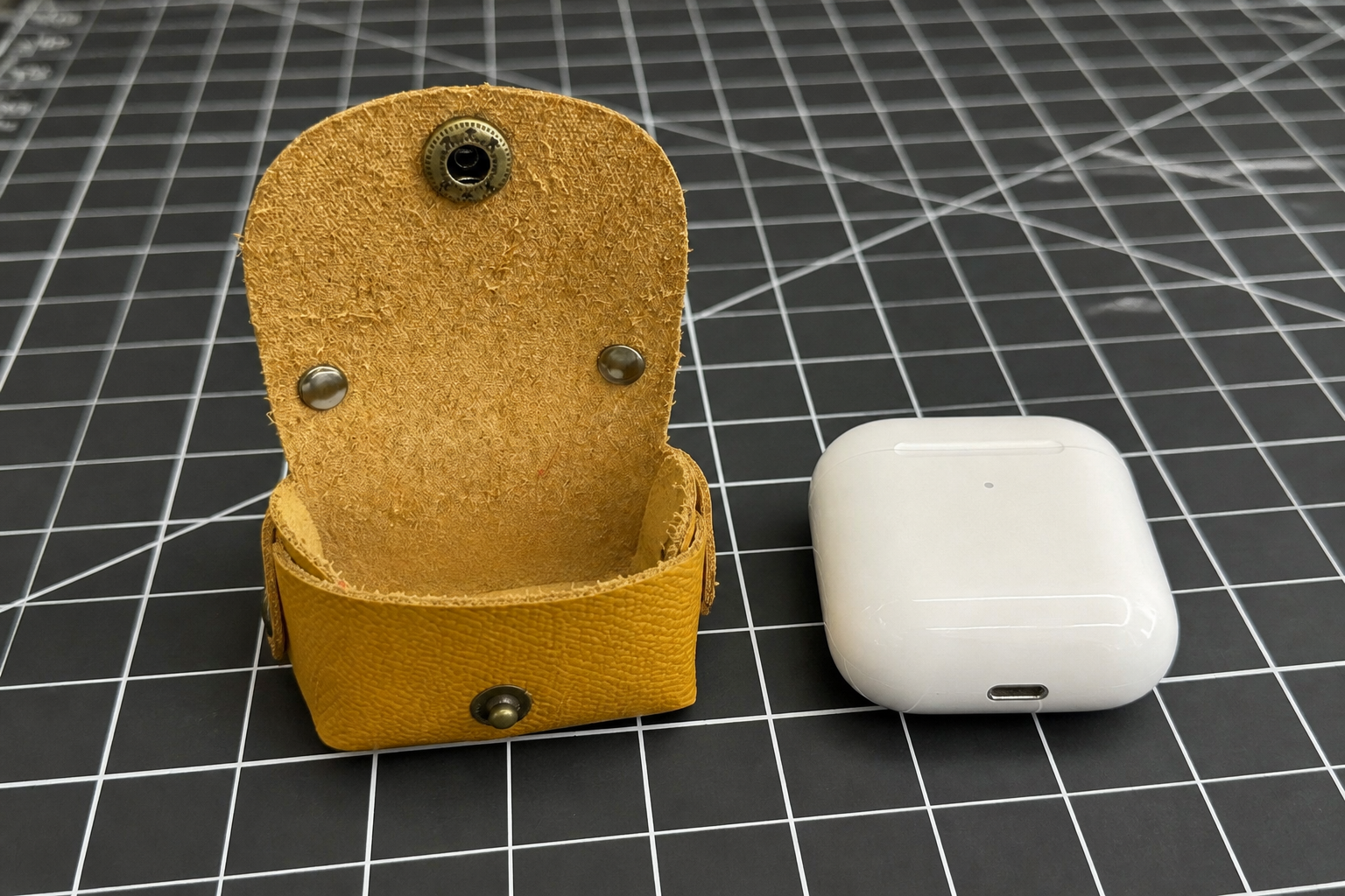 Mini Leather Coin/AirPods/Lipstick Case
