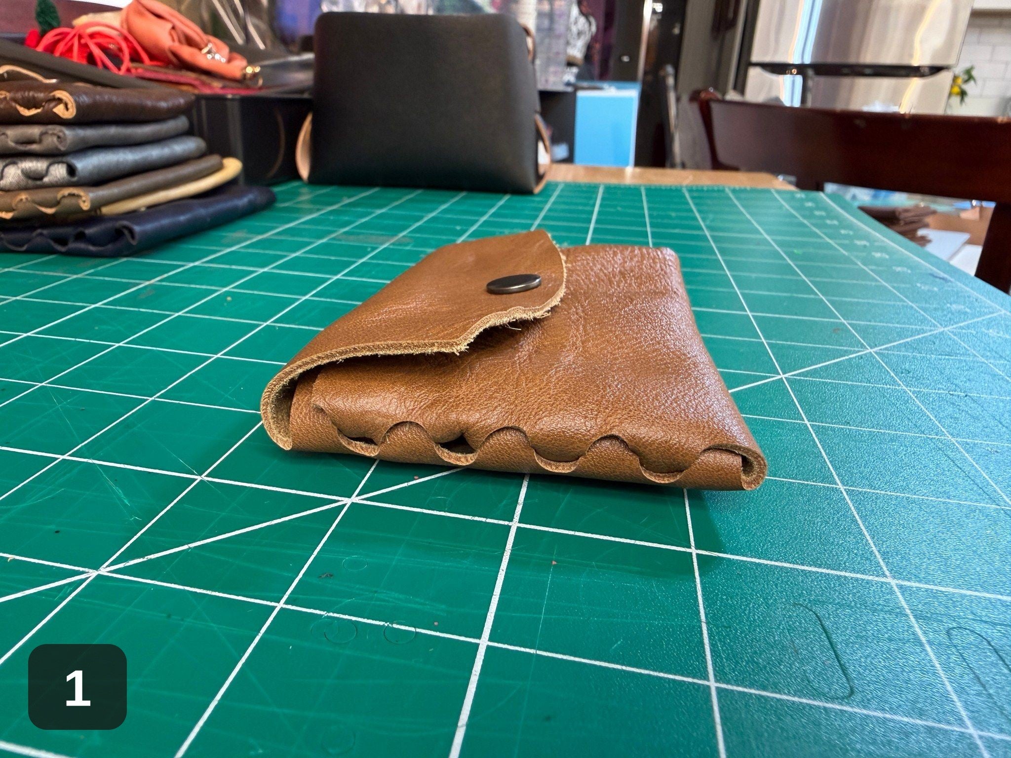 Woven Side Wallet - Handmade Leather Card & Cash Case