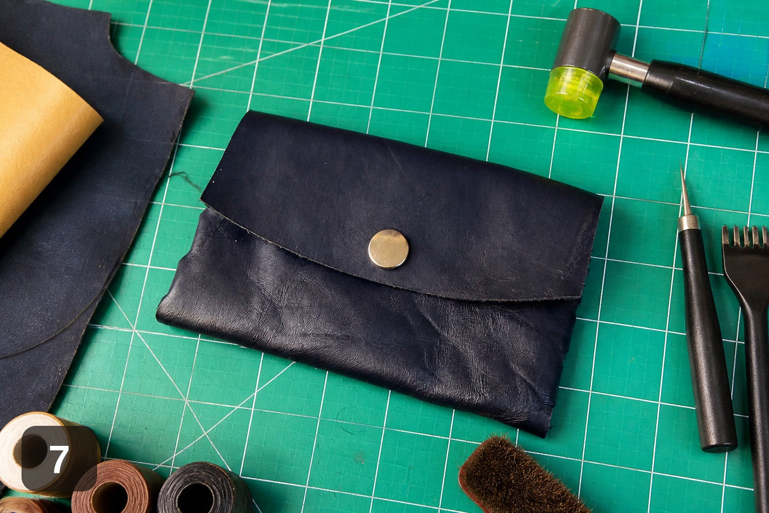 Woven Side Wallet - Handmade Leather Card & Cash Case
